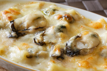 牡蠣のマカロニグラタン