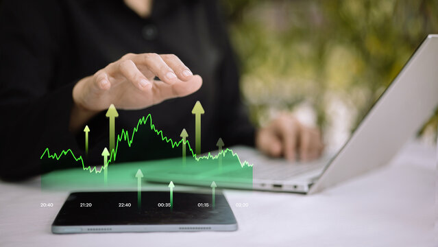 Mobile Trading and Stock Market Growth Analytics