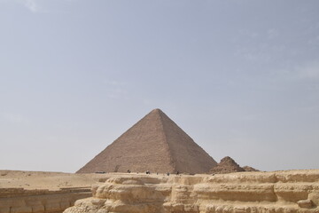 the great pyramids of giza