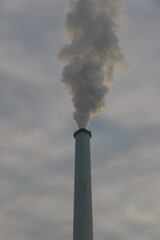 『エントツの煙  大気汚染  』SDGs地球環境   コンビナート工場汚染 