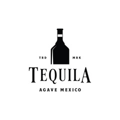 Vintage mexican agave plant logo template design for traditional tequila drink.