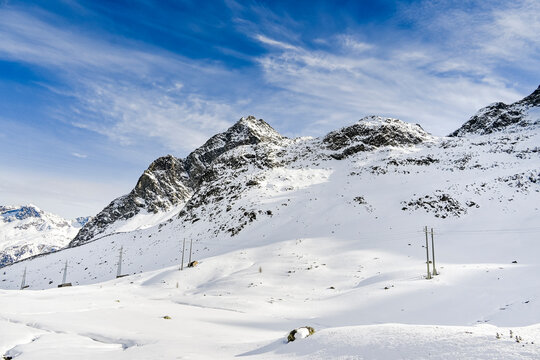 Bivio, Julierpass, Passstrasse, Passh&ouml;he, Engadin, Alpen, Piz Turba, Piz Platta, Winter, Winterwanderweg, Wintersport, Neuschnee, Schneedecke, Graub&uuml;nden, Schweiz