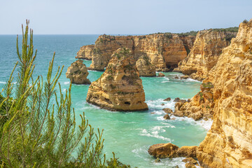 Cliffs and ocean near Praia da Marinhain Portugal © Willy Mobilo