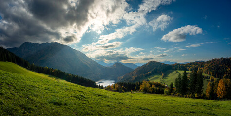 Obraz premium Alpenpanorama mit Lunzer See