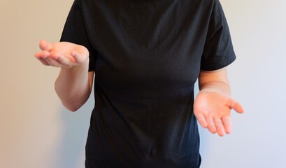 What is the Six Seven 6-7 Slang Trend - Girl Demonstrates Popular Hand Gestures