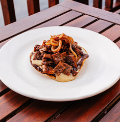 Antojitos Mexicanos, Comida Mexicana, Tostadas de Carne, Carne asada mexicana, Alambre Mexicano