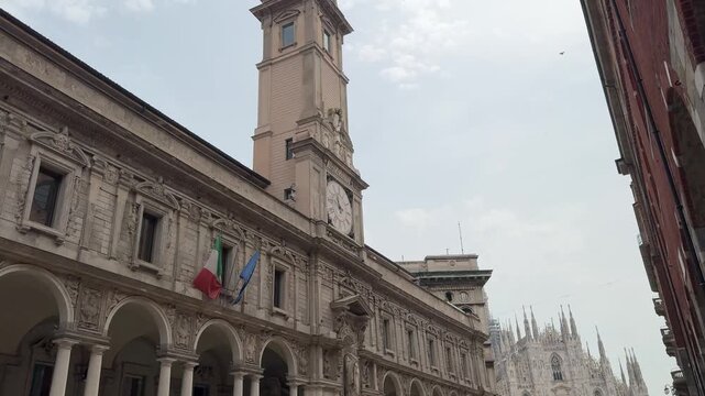 Palazzo dei Giureconsulti in Milan: Mannerist Architecture & Historic Civic Tower in Piazza Mercanti