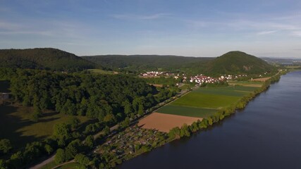 Aerial panorama of Walhalla, Germany. Monumental neoclassical temple. Bavarian countryside. Aerial Shot der Walhalla in Bayern, Deutschland. Historisches Wahrzeichen mit beeindruckender Architektur. 