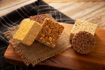 Alegrias. Typical Mexican candy made from amaranth seeds and honey or sugar, it is molded into various shapes, such as bars or sugar skulls. This is the most common way to consume amaranth. Superfood.