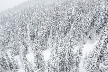 Les arcs 1800 sous la neige