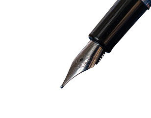 Plume de stylo tremp&eacute;e dans l&rsquo;encre &mdash; Fusion d&rsquo;&eacute;l&eacute;gance et de cr&eacute;ativit&eacute;