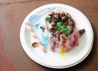 Shaved ice decorated with chocolate