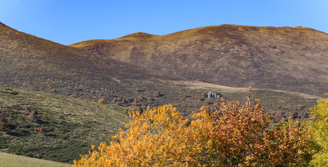 randonnée automnale en Auvergne