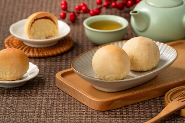 Traditional taiwanese small mung bean pastry with sweet filling.