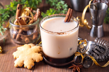Gingerbread white russian Christmas cocktail