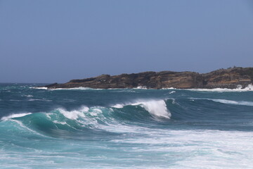 春の佐渡島。平根崎の海。
