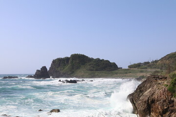 春の佐渡島。鎮目サンセットパークより。