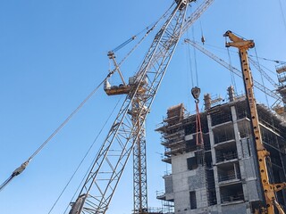 Drilling machine and a piling machine are installed on the construction site for ground drilling and hole excavation.
These earth drilling and piling machine operate for underground Pillars foundation