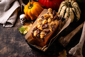 Halloween cake decorated with skull