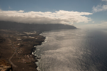 Vista del Valle de El Golfo desde el Mirador de La Pe&ntilde;a