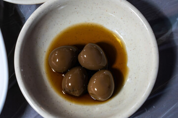 boiled quail eggs braised with soy sauce
