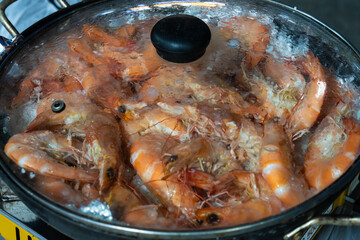 roasted prawns on the pot