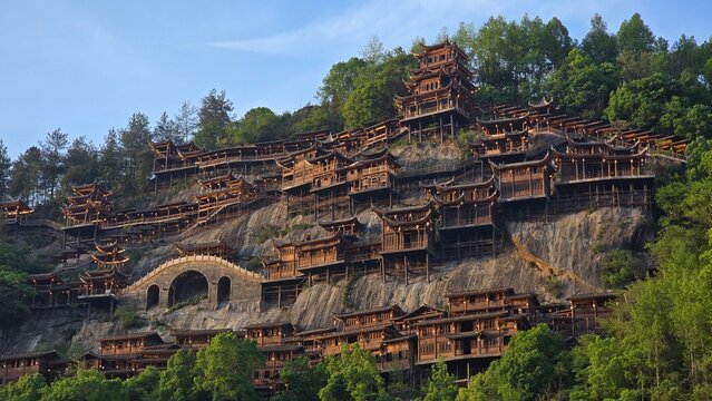 Wangxian Valley, a village with a history of more than a thousand years, is located in Shangrao City, Jiangxi Province.It is an AAAA-class tourist attraction in China.