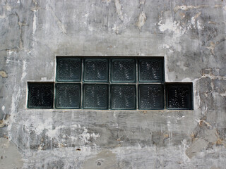 The exterior of the decoration on the wall is used to illuminate the room inside.