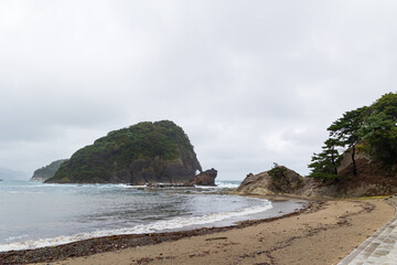 大しけのかえる島