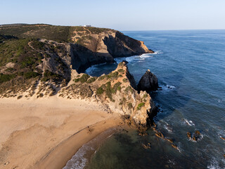 C&ocirc;tes portugaises vues de drone