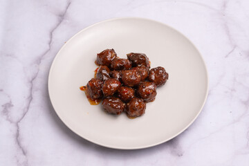 Boulette de poulet plats traditionnel japonais