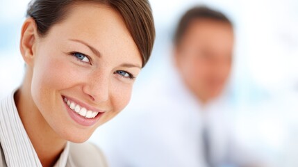 Obraz premium Smiling woman s portrait joy evident female s face shows happiness bright smile visible