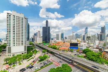 Naklejka premium City roads and skyscrapers in downtown of Bangkok, Thailand