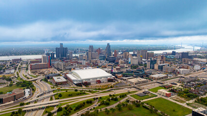 Fototapeta premium Aerial panoramic view of Detroit skyline and highways. Detroit downtown skyline with highways and the Detroit River.