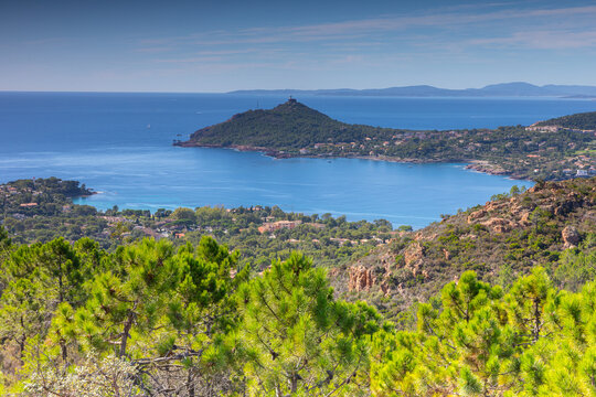 la rade d&rsquo;Agay au sud de la France