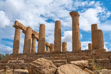 Fototapeta premium Temple of Juno ruins in Sicily, Valley of the Temples, Agrigento