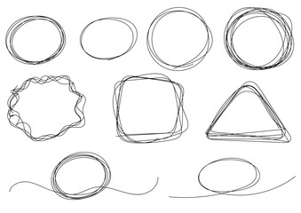 フリーハンド　手描き　落書き　丸と三角と四角のセット　白背景
Freehand hand-drawn doodle set of circles, triangles, and squares on a white background