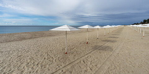 spacious sandy beach of Yantarny village