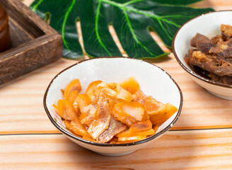 Indulge in the vibrant colors and tempting textures of crystallized grapefruit peel. A delightful snack, perfect for healthy eating and culinary creations. Sweeten your day!