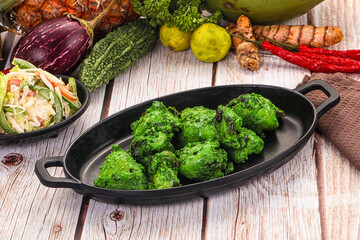 Indian green chicken mint tikka