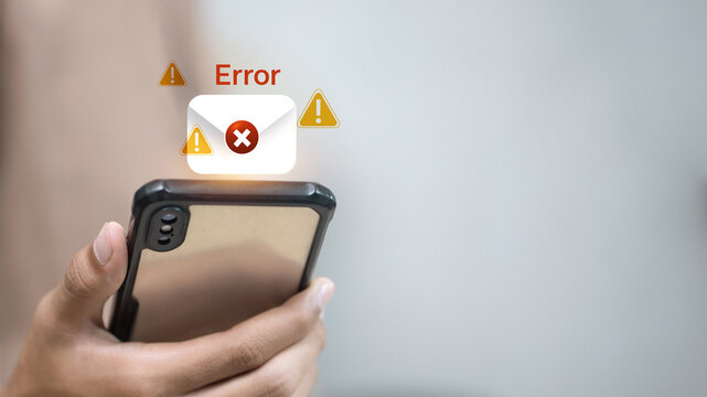 Email Error and Delivery Failure Notification on Mobile