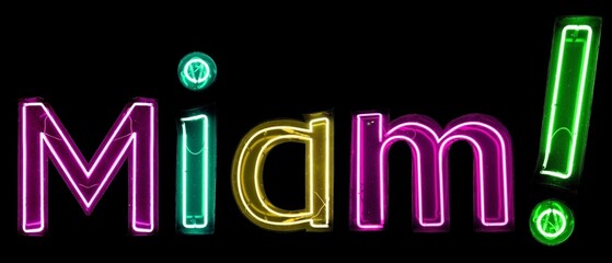 Miam! néons multicolores