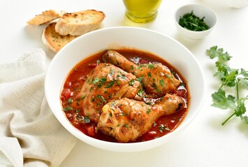 Chicken stew with tomatoes and herbs
