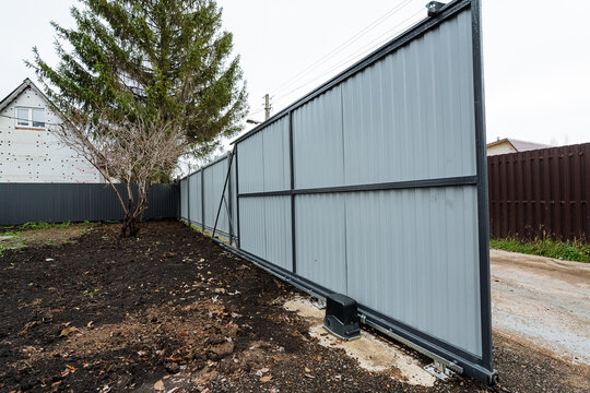 gates and fencing, installation of gates and fencing solutions completed successfully, comprehensive gate and fencing installation including sliding and driveway options completed