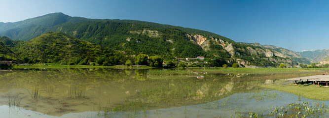 Fototapete bei efototapeten.de bestellen   