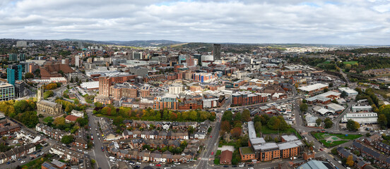 Obraz premium Aerial view of Sheffield city centre in South Yorkshire