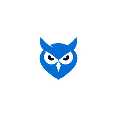 Obraz premium Blue owl head illustration. Minimalist design of a wise bird icon for education, technology, or creative branding. Smart animal graphic.