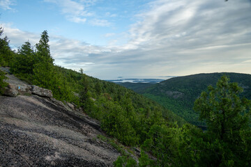 Naklejka premium Blue Blaze on Steep Section of West Cadillac Mountain Trail