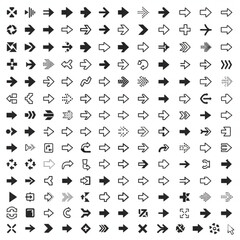 Obraz premium High-quality vector set of directional arrow icons in various styles and orientations. Includes straight, curved, circular, and dashed arrows, chevrons, and pointers-perfect for UI UX design
