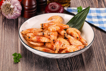 Steamed red prawn with spices